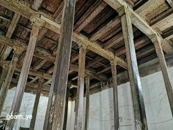 جامع الأعور في بني الضبيبي - ريمة... تحفة معمارية شاهدة على التاريخ - صورة إضافية 3